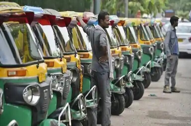 दिल्ली में ऑटो, टैक्सी किराए में होगा बढ़ोत्तरी? सुझाव दे सकती है केजरीवाल सरकार