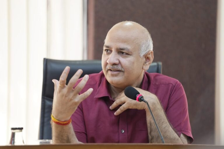 दिल्ली में जल्द ही खोले जाएंगे 11 नए अस्पताल, डिप्टी सीएम मनीष सिसोदिया ने दी जानकारी