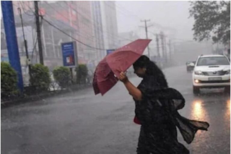 Delhi Weather Today: दिल्ली में सर्दी से राहत, थम गया शीतलहर का प्रकोप, आज रात राजधानी में हो सकती है बूंदाबांदी