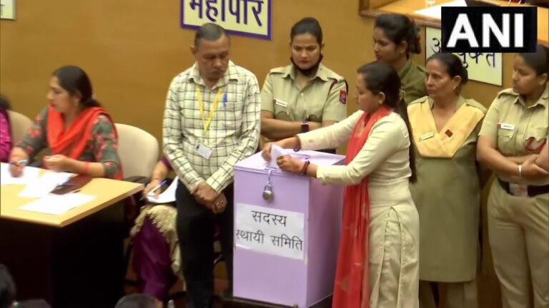 एमसीडी स्थायी समिति के सदस्यों का चुनाव: 85 प्रतिशत से अधिक पार्षदों ने किया मतदान