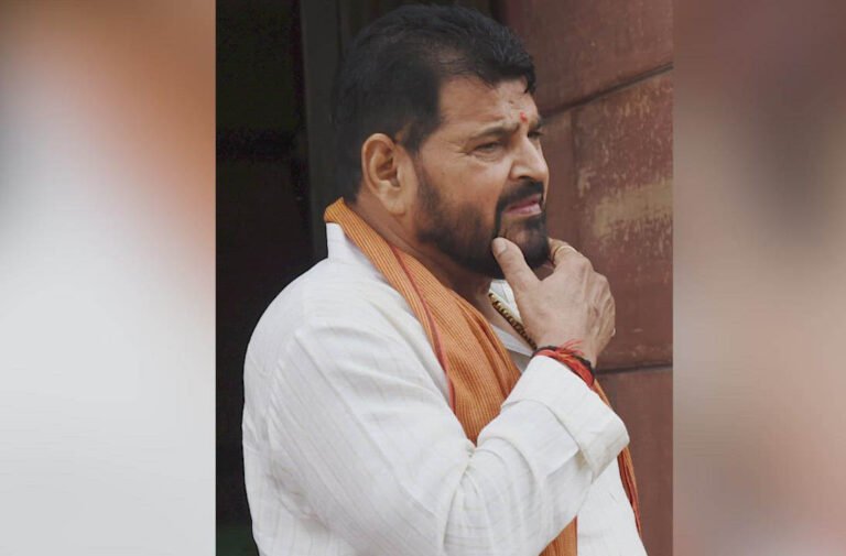 बृजभूषण को प्राथमिकी रद्द करने का अनुरोध करने के लिए दिल्ली हाईकोर्ट ने दिया ‘नोट’ दाखिल करने का समय
